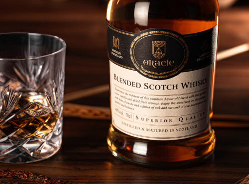 Cham B - ORACLE Whisky écossais assemblé, vieilli 3 ans