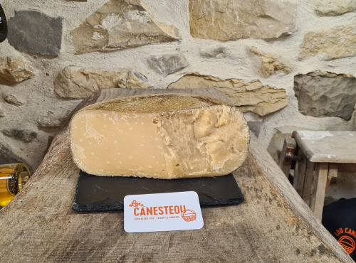 Lou Canesteou - La Tomme de chèvre affinée 18 Mois 250g