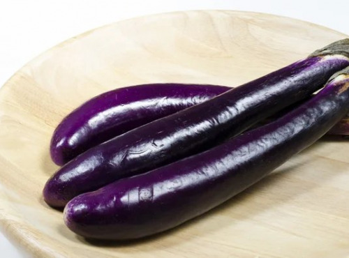 Nature et Saveurs - Ferme Aquaponique et Permacole Astérienne - Aubergine japonaise – la finesse fondante de l’été