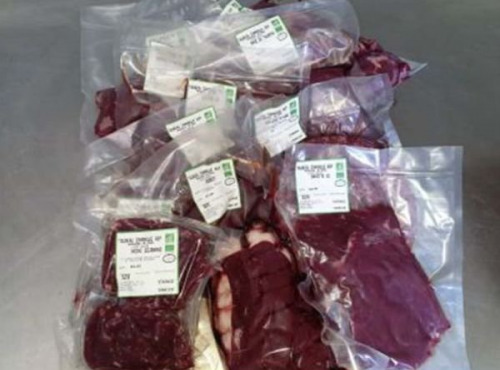 Manade Blanc - [Précommande] Colis 10 hachés gourmands de taureau - AOP taureau de Camargue 1,2kg