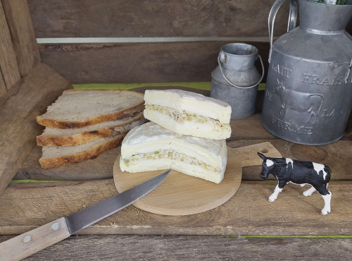 Boutique Boisette - Camembert fourré pistache, noisette et miel 280g