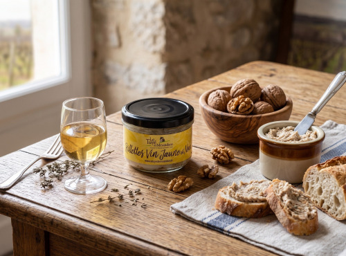 Le Tuyé de Mésandans - Rillettes au vin jaune et noix 180g