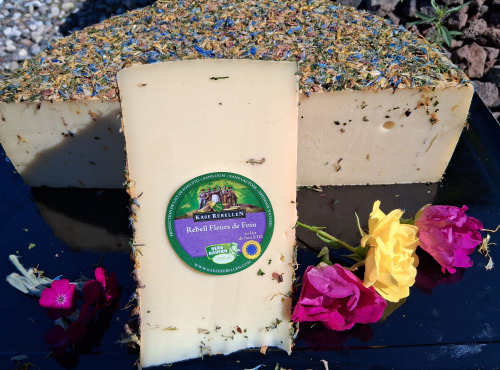 Boutique Boisette - Tomme "Fleurs de foin"