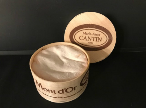 La Fromagerie Marie-Anne Cantin - Mont D'or Aop