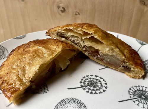 Ferme Sinsac - Galette aux poires et chocolat sans alcool (28 cm pour 8 personnes)