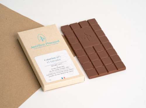 Aurélien Plassard Chocolatier - Tablette CATARINA – El Salvador 37% – Fèves transportées à la voile