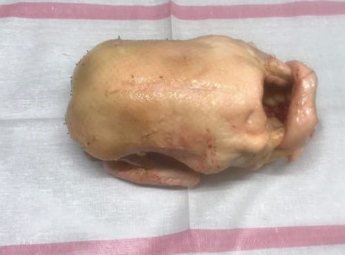 Des Poules et des Vignes à Bourgueil - Canard gras découpé