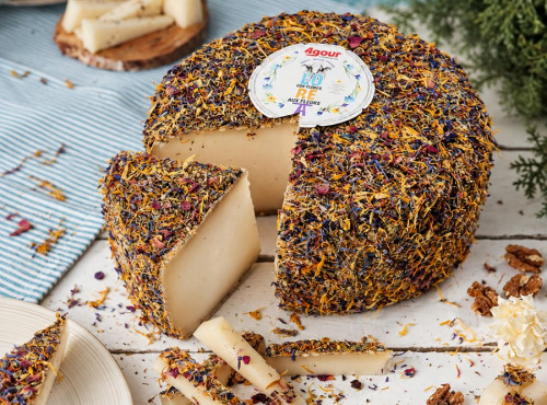 Maison Agour - Fromage de Brebis aux Fleurs · Lorea