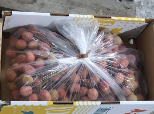 La Box Fruitée -  Fruits de la Réunion - BOX NOEL TROPICAL- 4,5 KG de litchis de la Réunion