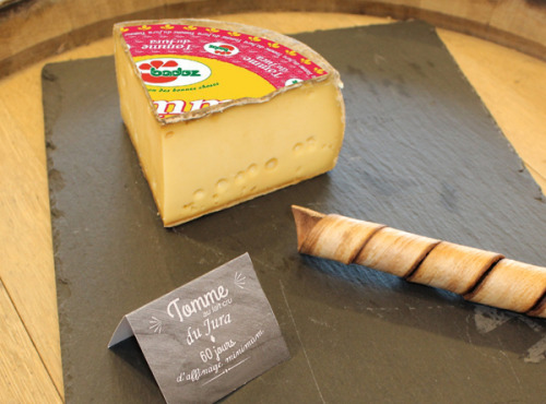 Constant Fromages & Sélections - La Tomme Du Jura Au Lait Cru, Part De 1kg Environ