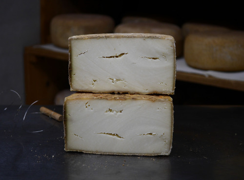 Alléosse Maitre Artisan Affineur Fromager - Trésor du Berger Arradoy au lait cru 1kg