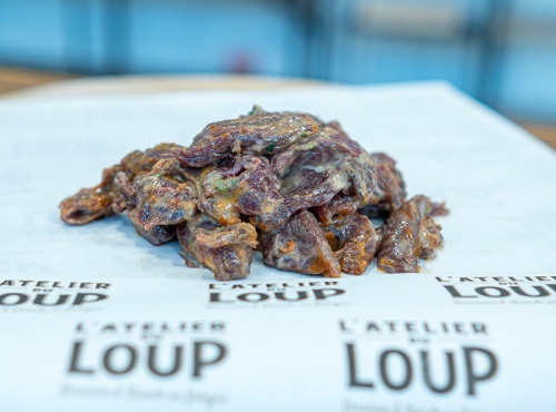 L'Atelier du Loup - Emincés de Cerf/Biche Marinés Crème et Girolles x 500 gr