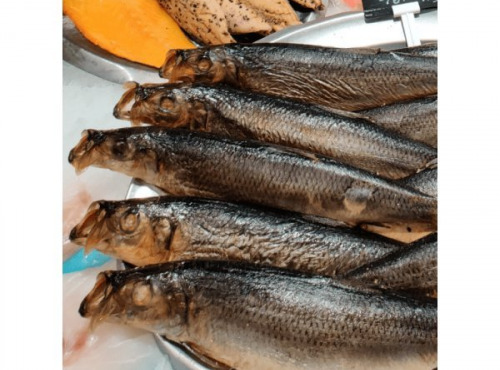 Poissonnerie Paon - Hareng fumé entier : A la pièce, La pièce de 300g