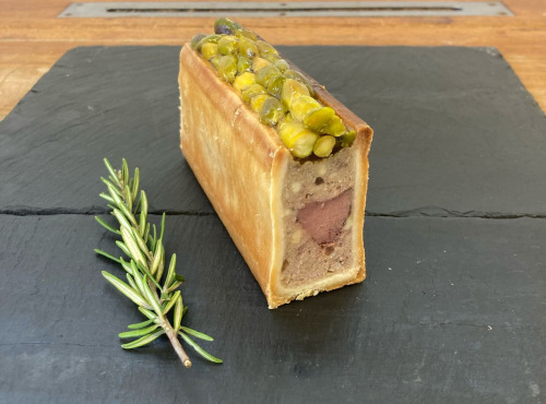 Elevage Les Blancs de l'Ouest - Mini pâté en croûte - Canard pistaches - 10 tranches