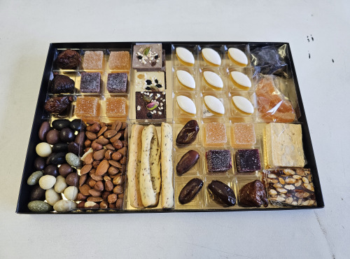 La confiserie d’antan 100% bio - Coffret des 13 Desserts de Noël - 680 gr