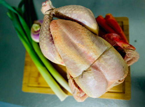 L’Echo Paysan - Chapon fermier du Cantal 1x3.5kg