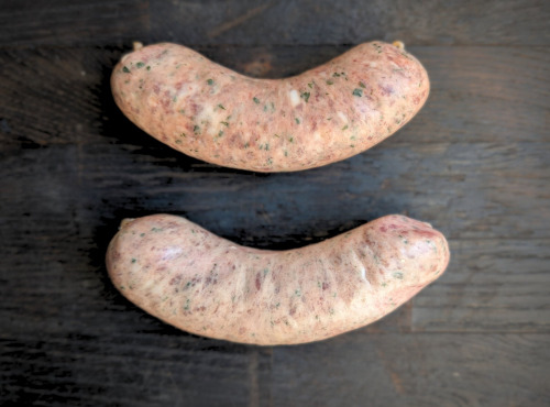 Elevage de Cochons en Forêt et Produits du Terroir Jurassien - Saucisses de Toulouse - Porc plein air