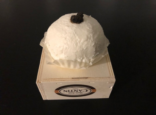 La Fromagerie Marie-Anne Cantin - Demoiselle À La Truffe