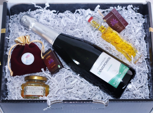 Le safran - l'or rouge des Ardennes - Coffret Noir "joyeuses Fêtes" Champagne & Safran, 75cl