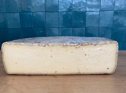 La Fromagerie PonPon Valence - Tomme de brebis fermière