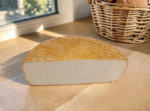 Ferme de L'Or Blanc - Tomme de chèvre – La Chevrette Demi