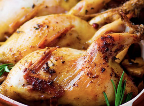 L'OLIVERAIE DU COUDON - [Précommande] COQUELET ENTIER ET SON FARCI AUX GIROLLES 600G