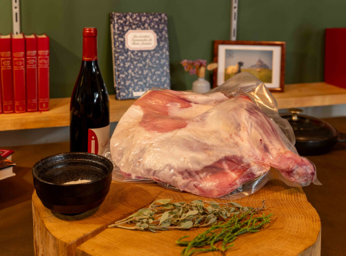 Aux Arts Salés - Epaule d'agneau de pré-salé - 1,5 kg - livraison le 9 Octobre
