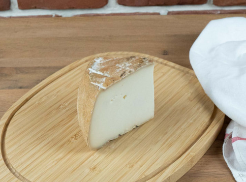 Maison Victor - Depuis 1976 - Tomme de chèvre au Jurançon  - 250 g