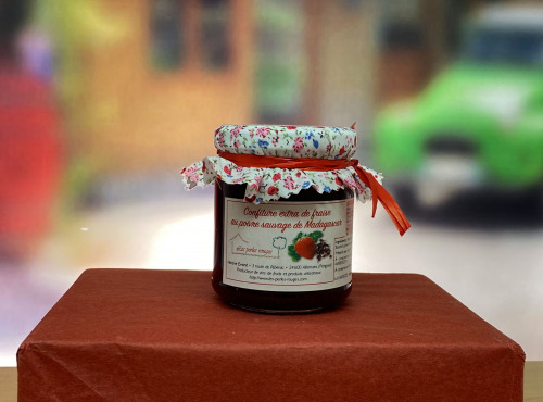 Les Perles Rouges - Confiture Extra De Fraise Au Poivre Sauvage De Madagascar