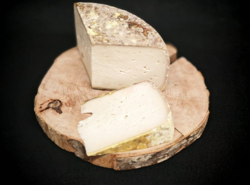 Boucherie Puig - tomme de chèvre des pyrènes