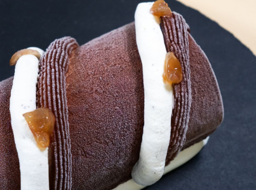 Les Garçons Glaciers - Bûche Vanille, Parfait Châtaigne et Sorbet Cassis