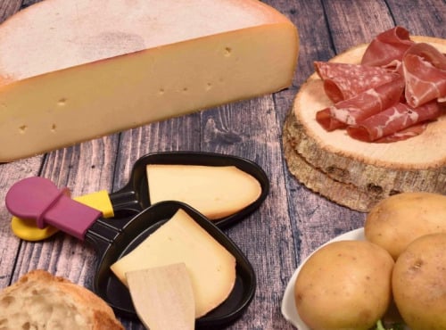 Fromage Gourmet - Raclette de Franche Comté- 1/2 Meule ± 3 kg
