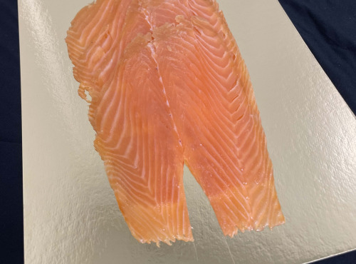 L'atelier Sea Frais - Saumon fumé Atlantique aux copeaux de hêtre et aulne (4 Tranches)