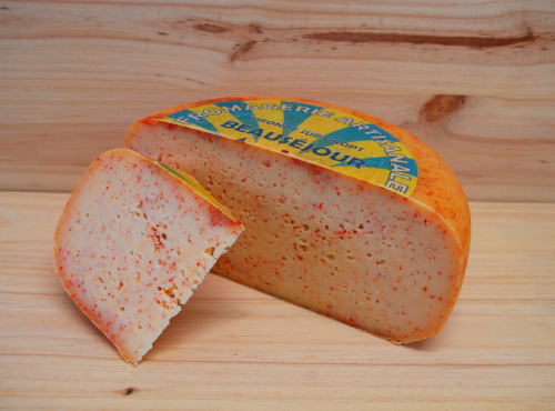 Fromagerie Beauséjour - Gouda au piment d'Espelette entier 2,5kg