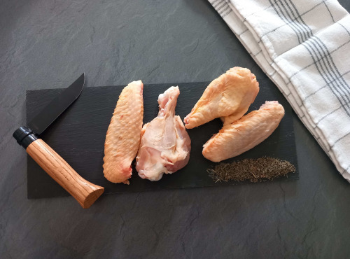 La Ferme de Charnioux - Ailettes (type Wings) de poulet élevé en plein air - 1Kg