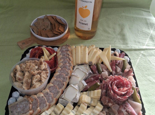 Boutique Boisette - Plateau apéro fromages et charcuteries