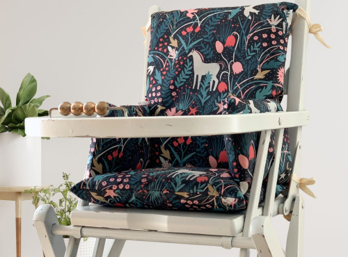 Timouny - Réducteur chaise haute bois – Modèle Black Licorne