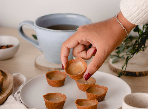 La Jolie Tarte - Boite cadeau de 6 minis tartes au caramel