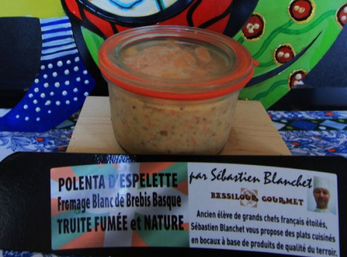 Bassilour Gourmet - Polenta d'Espelette, fromage blanc de brebis basque et truite fumée