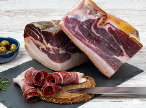 Domaine REY-Marie et Nicolas REY - Pavé De Jambon "Noir De Bigorre" Aop - 24 Mois d'affinage - 1.2 Kg