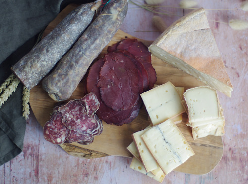 Ferme Chambon - Raclette pour 2 : Assortiment Charcuterie et Fromage