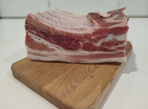 La charcuterie des Alpilles - poitrine de porc XXL   1500g