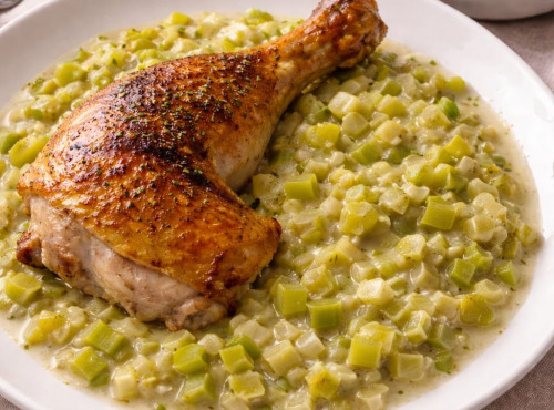 Le Paradis d'Escargot - Fondant de poireaux accompagnée d une cuisse de poulet