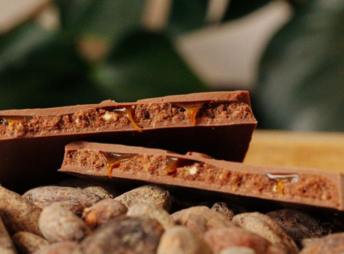 Chocolaterie Origines - Barre fourrées BIO chocolat lait 38% praliné cacahuètes et caramel