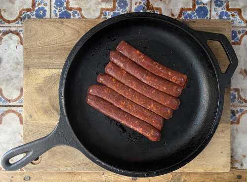 Elevage Friendly Flock - Merguez de Mouton nourri 100% à l'herbe