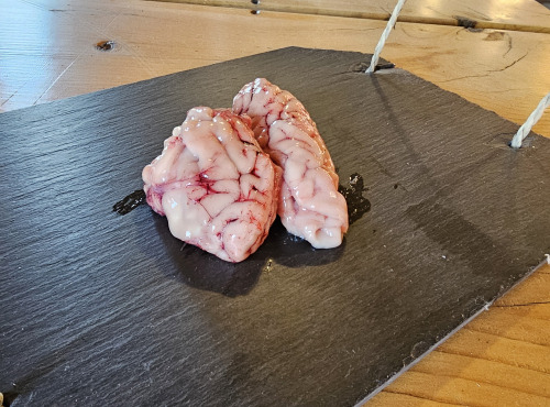 Ferme de Montchervet - Cervelle de porc, x 5