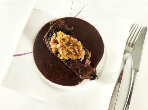 Traiteur Gourmet d'Alsace - Onglet de Bœuf aux échalotes et sa sauce réduite 350Gr