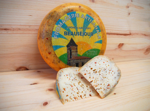 Fromagerie Beauséjour - Le Gouda à la tomates méditerranéenne, 300g