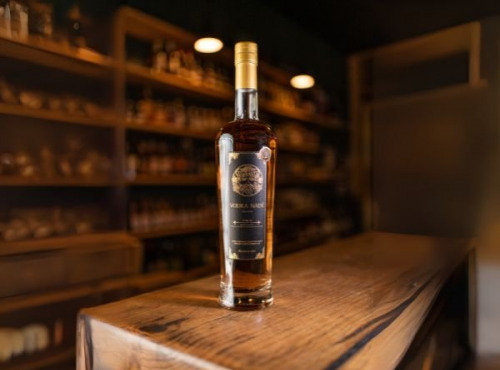 Maison Mounicq - Vodka Nadé | Millésime 2021 | Vieillie en fût de Montagne-St-Emilion