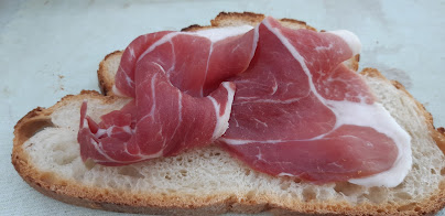 La Ferme de Grémi - Jambon Fumé, Porc de "Bayeux" - Fermier et Plein air